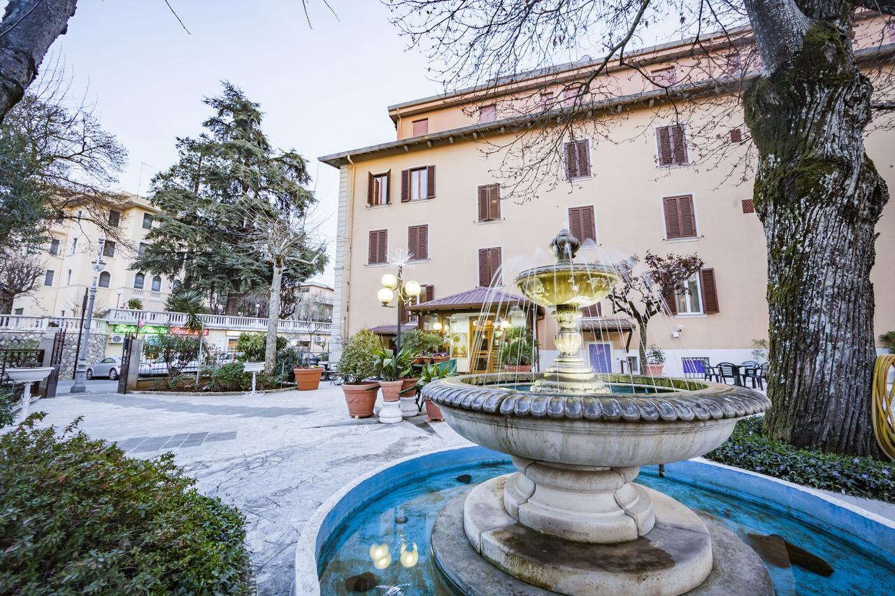 Hotel Astoria & Ninfea Spa Фиджи Экстерьер фото