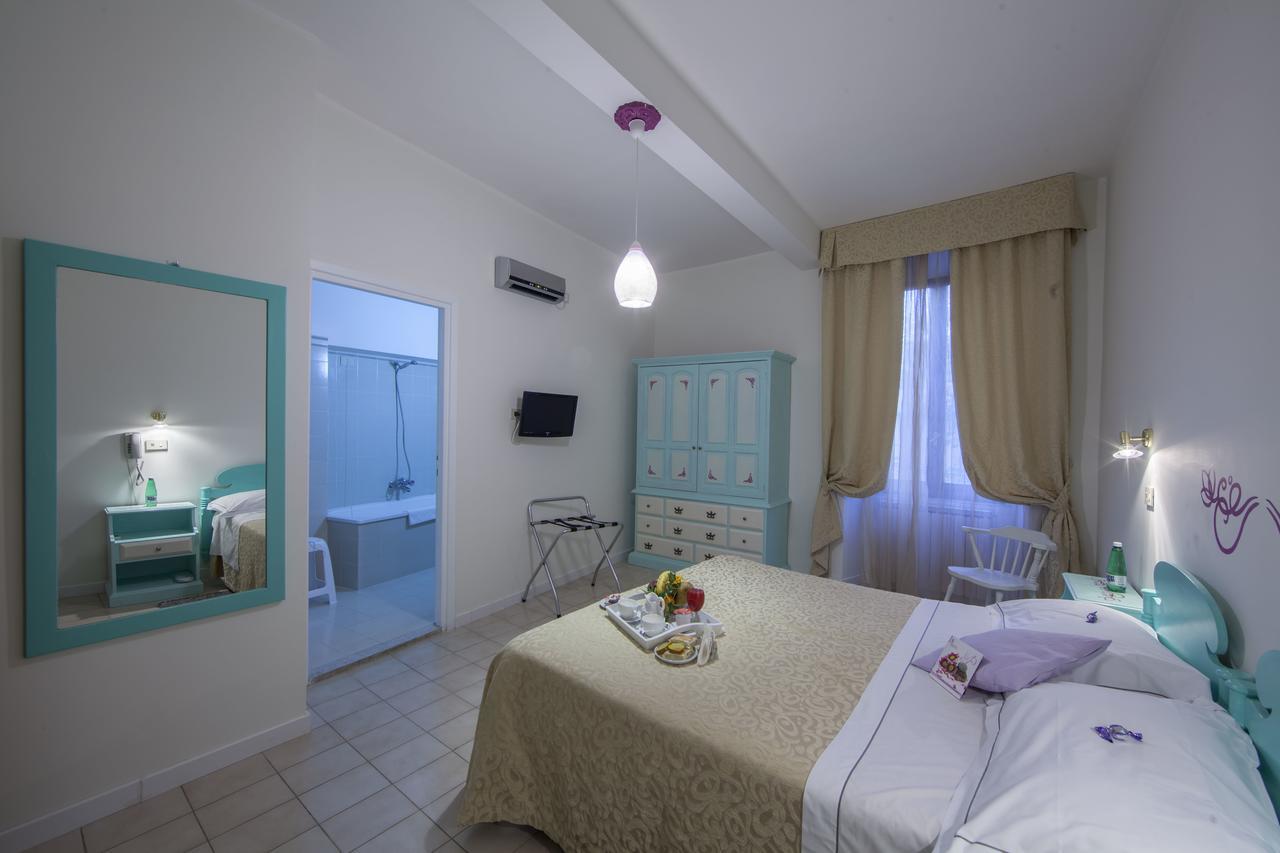 Hotel Astoria & Ninfea Spa Фиджи Экстерьер фото