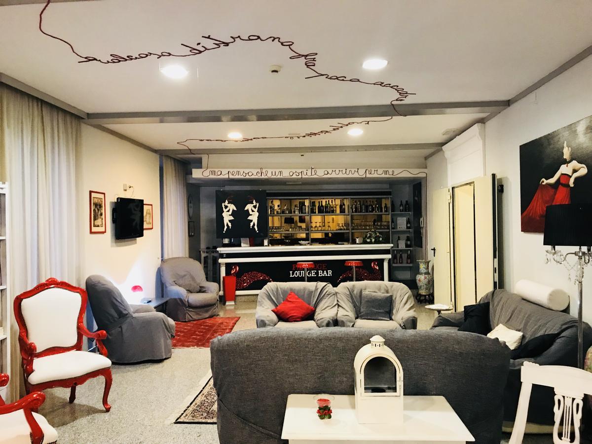Hotel Astoria & Ninfea Spa Фиджи Экстерьер фото