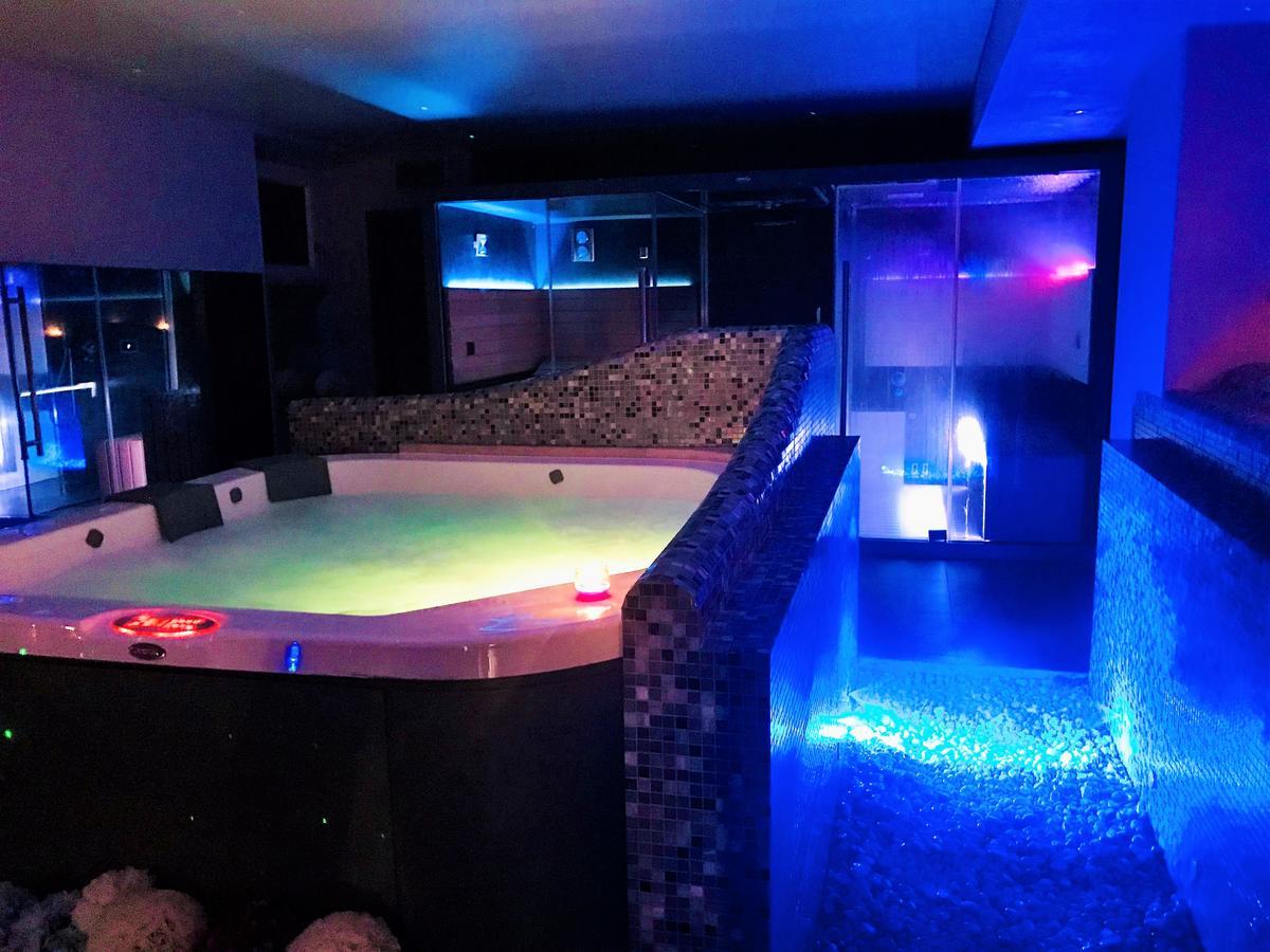Hotel Astoria & Ninfea Spa Фиджи Экстерьер фото