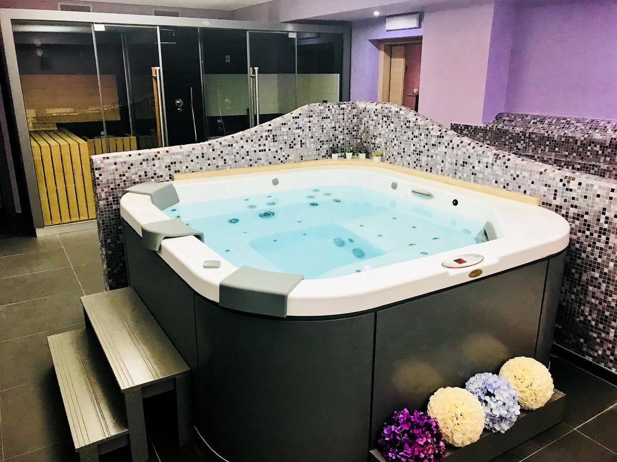 Hotel Astoria & Ninfea Spa Фиджи Экстерьер фото