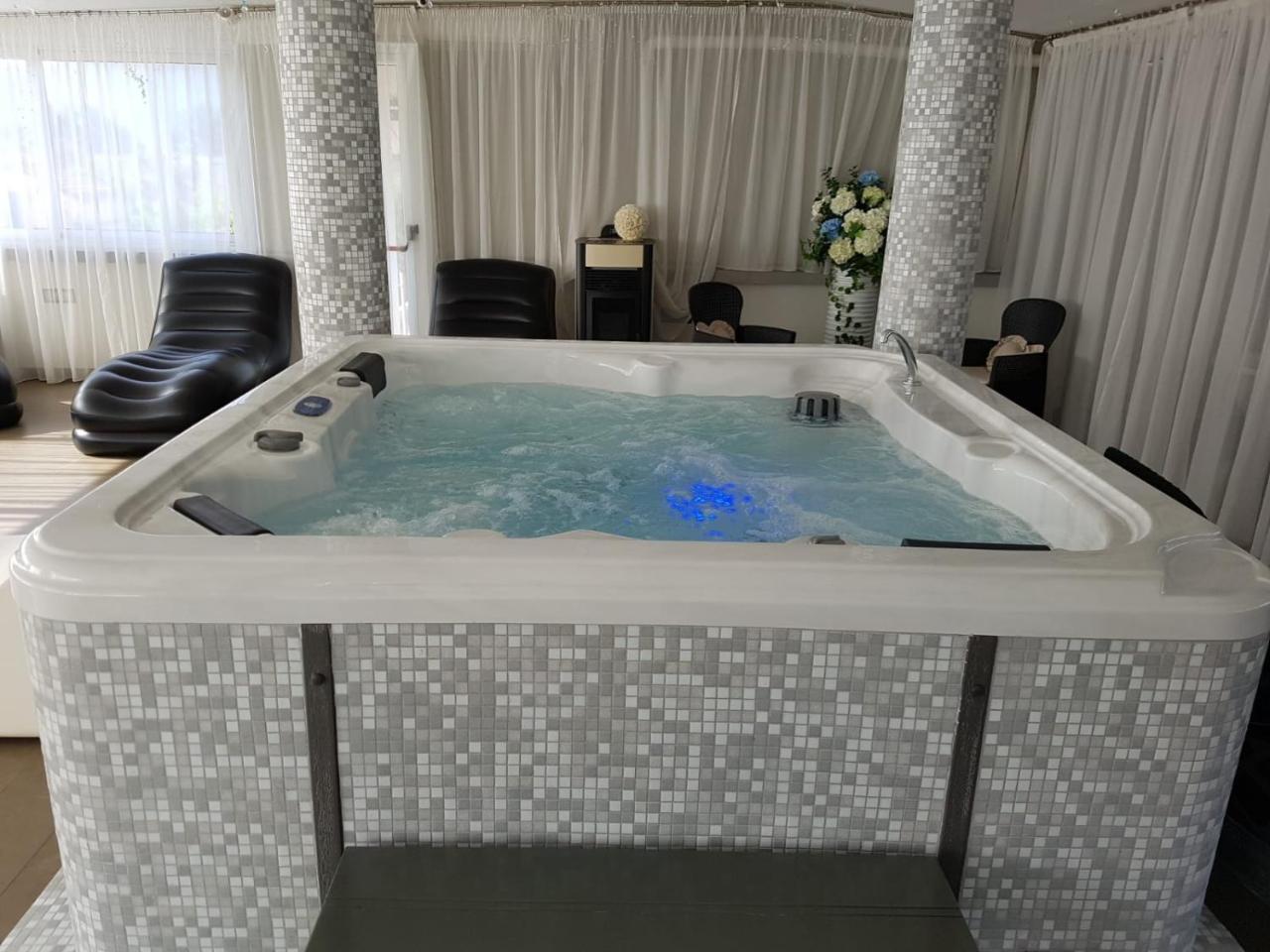 Hotel Astoria & Ninfea Spa Фиджи Экстерьер фото