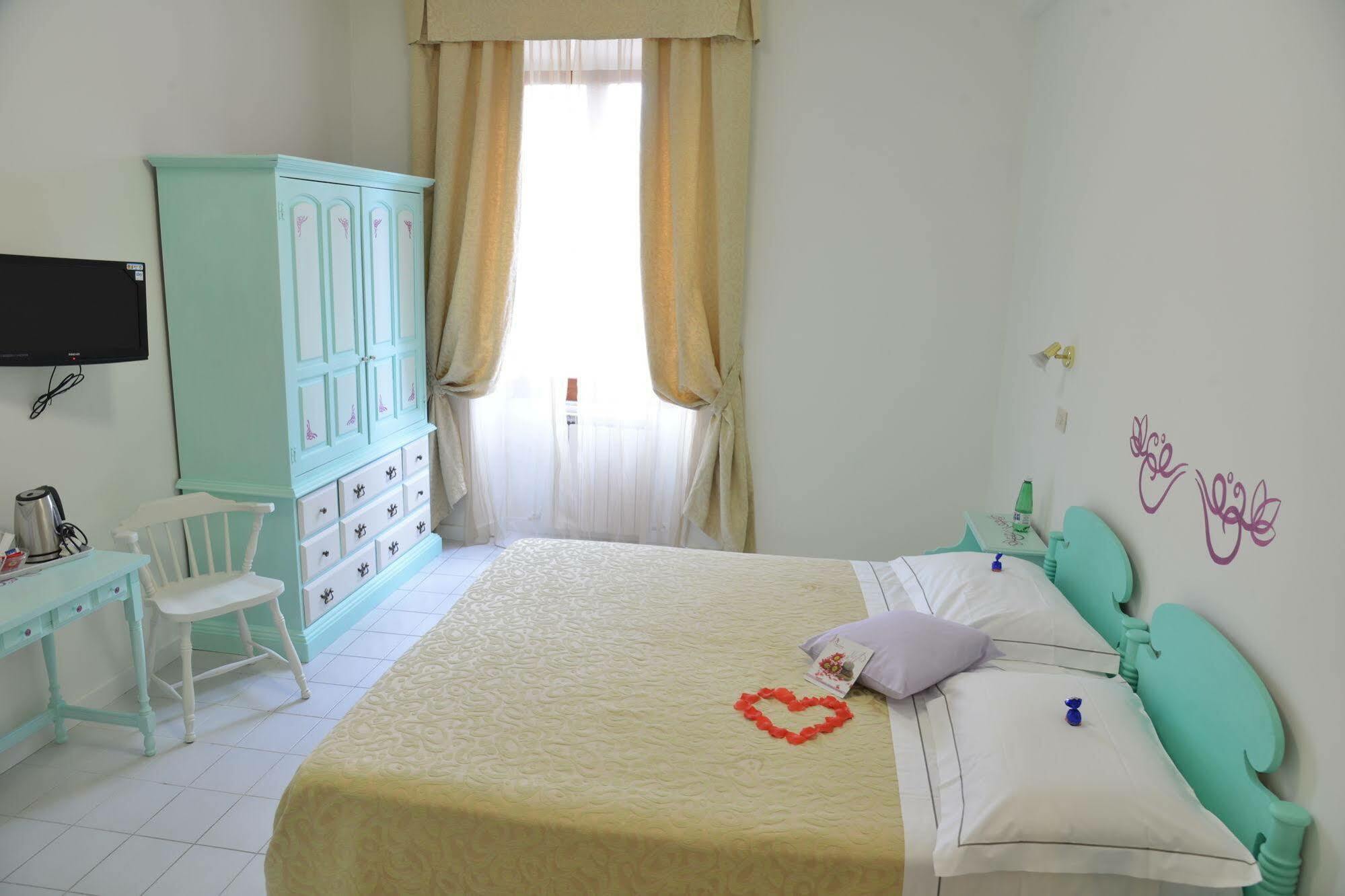 Hotel Astoria & Ninfea Spa Фиджи Экстерьер фото