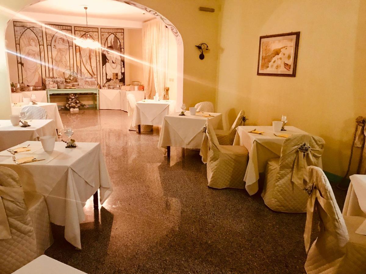 Hotel Astoria & Ninfea Spa Фиджи Номер фото
